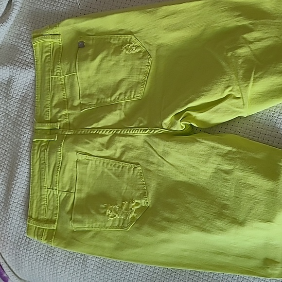 bebe lime green ripped jeans - Picture 4 of 4